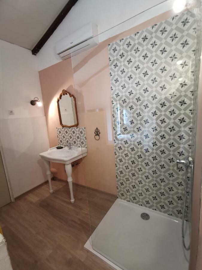 La Bastide Des Muriers Deaux Экстерьер фото